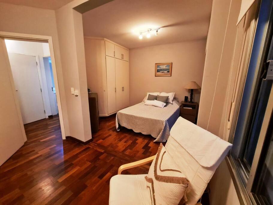 Hermosa habitación en apartamento en Carrasco. Montevideo Exterior foto